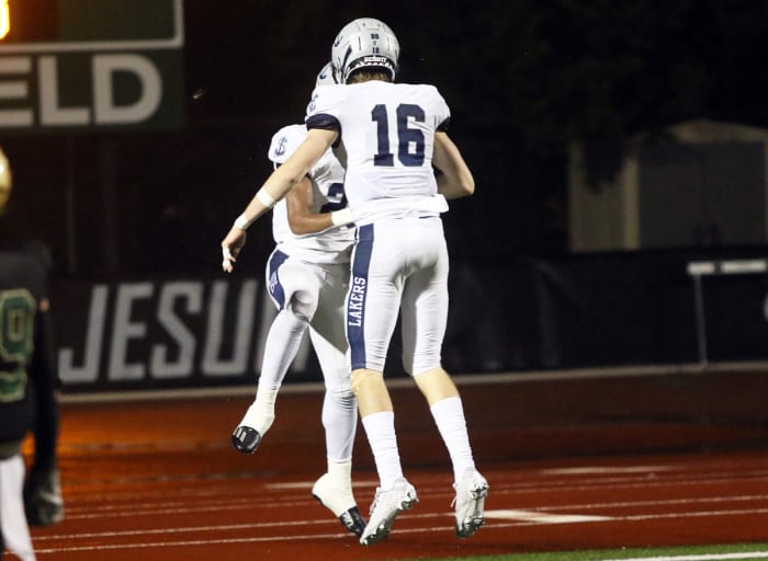 a Jesuit Lake Oswego football Oregon November 3 2023 Dan Brood 40